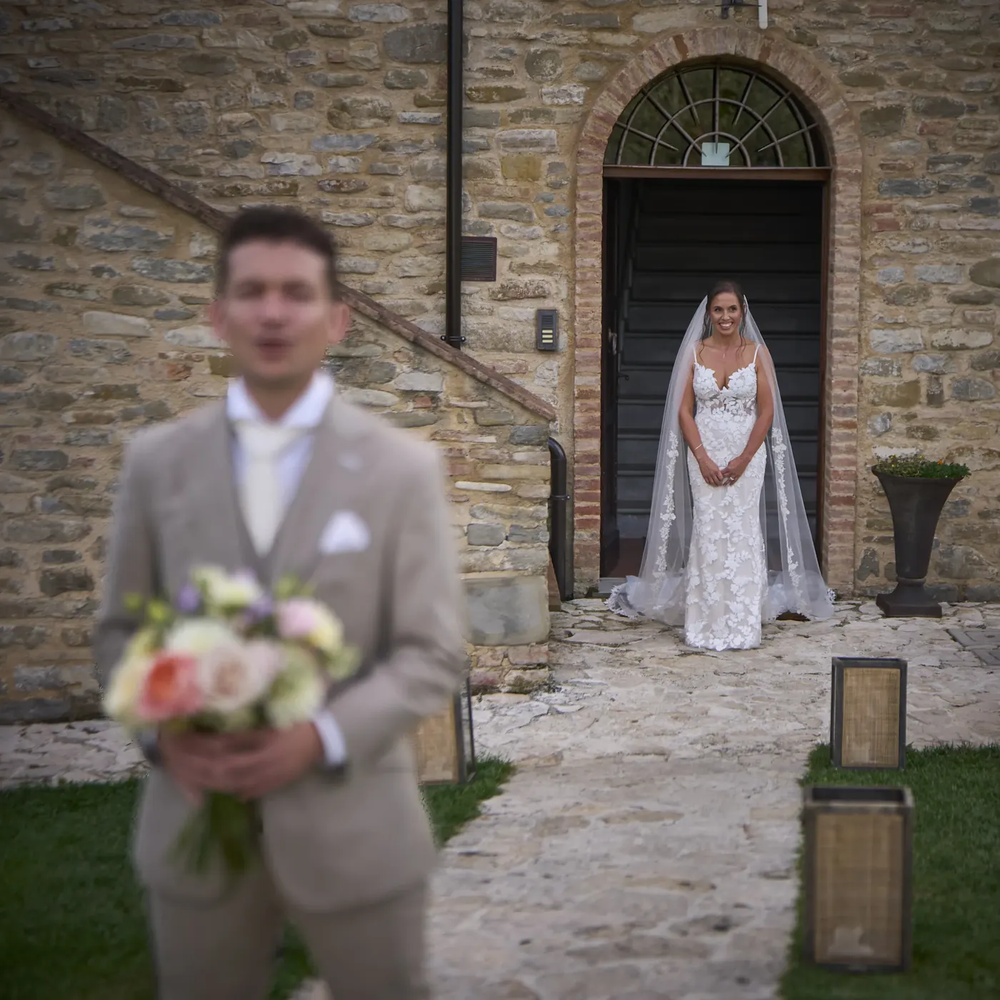 First look tijdens een bruiloft in Italie