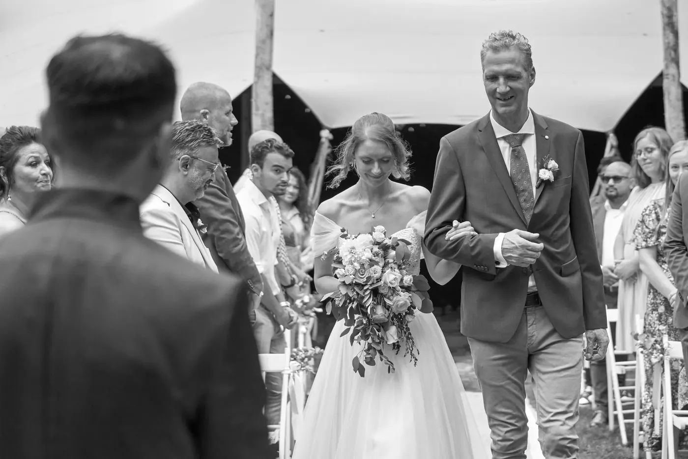 Ceremonie tijdens een bruiloft in Amsterdam